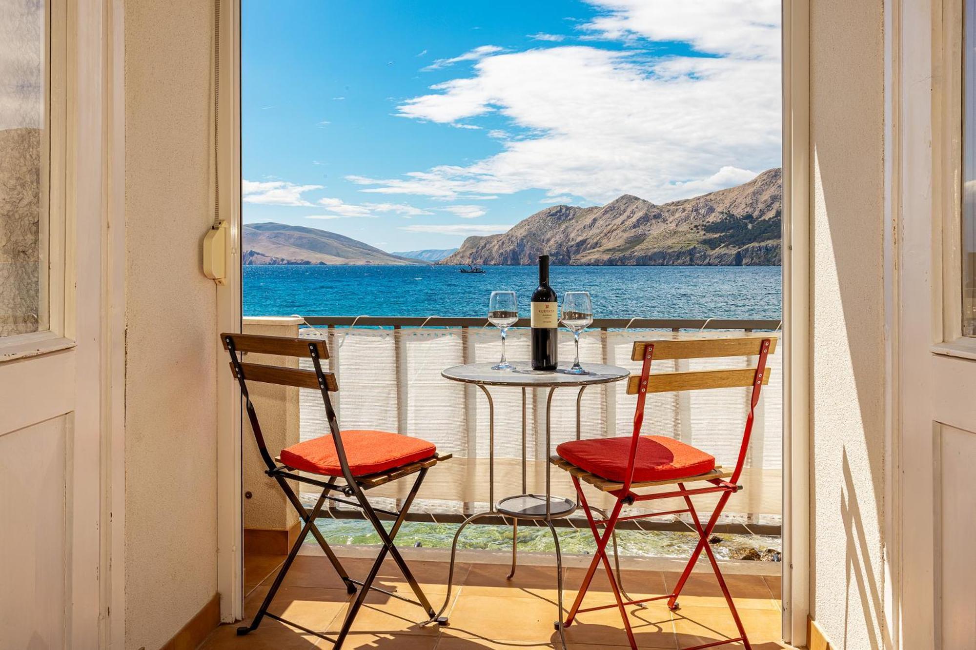 Apartment Nora By The Beach Baška Exterior foto